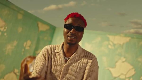 VIDEO: Ajebo Hustlers ft. Raebel - Undecided